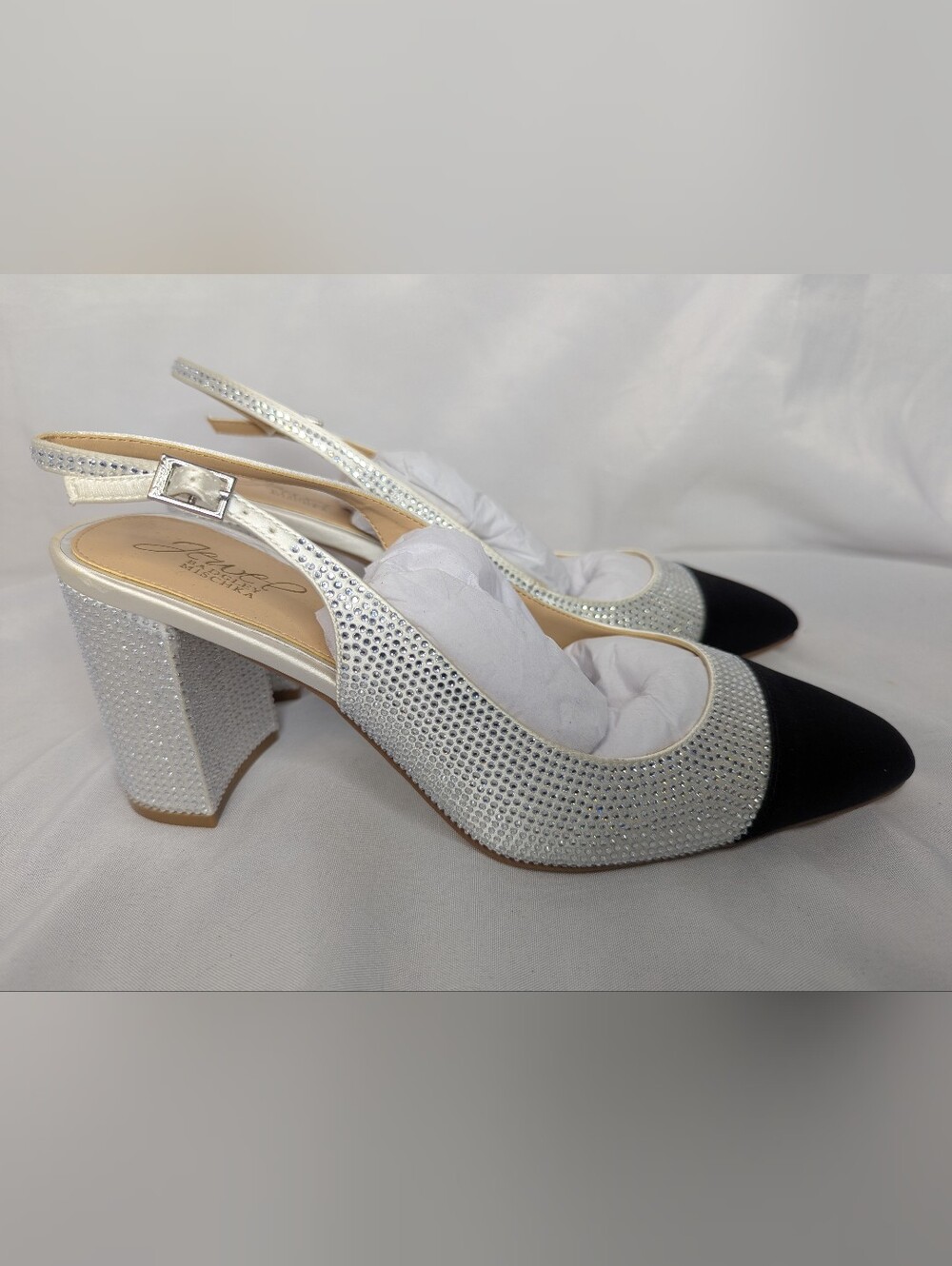 NWOB Jewel Badgley Mischka Women's Tatumn Embellished Slingback Pumps Size 9